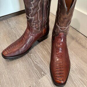 **NEW Never Worn** Dan Post Ostrich Leg Western Boots